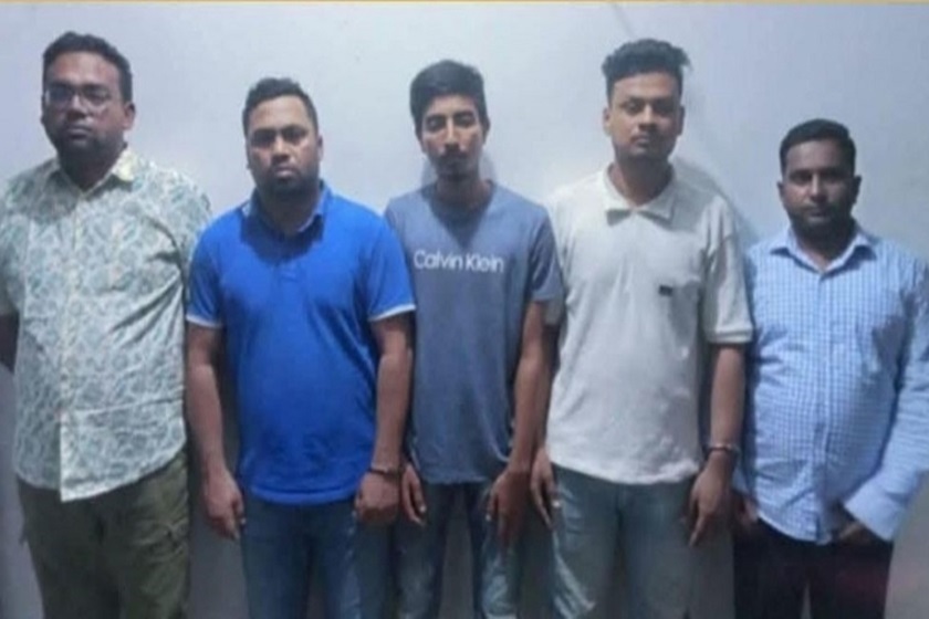 সাবেক স্বাস্থ্যমন্ত্রীর বাড়ি থেকে গ্রেপ্তার ৫