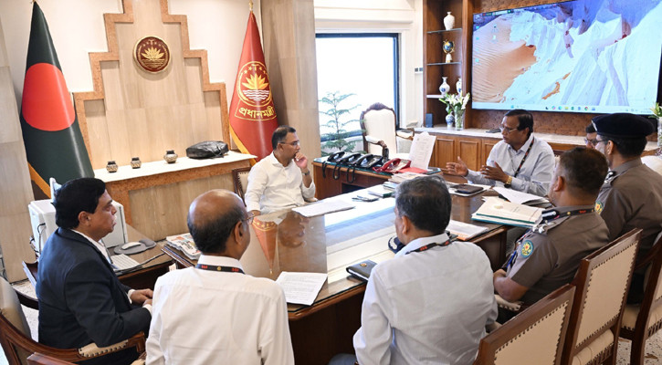 উচ্ছেদ হকারদের দ্রুত পুনর্বাসনের নির্দেশ প্রধানমন্ত্রীর