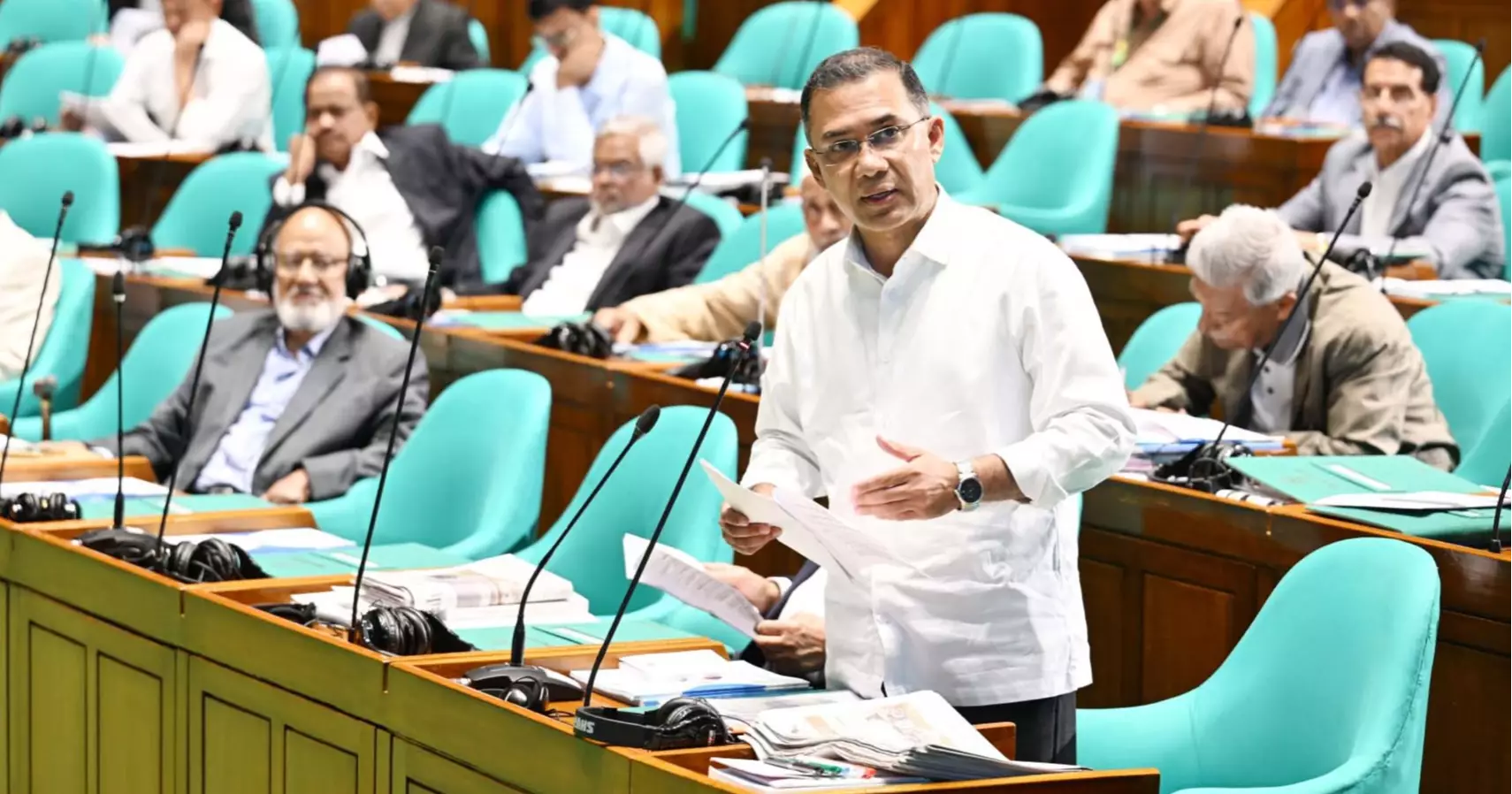 প্রধানমন্ত্রী : বৃষ্টিতে ক্ষতিগ্রস্ত হাওর অঞ্চলের কৃষকদের তিন মাস সহায়তা দেবে সরকার
