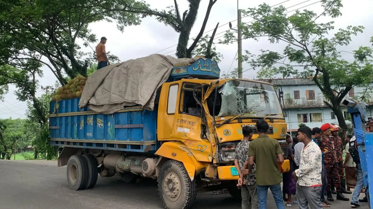 সিলেটে সড়ক দুর্ঘটনায় নিহত বেড়ে ৯