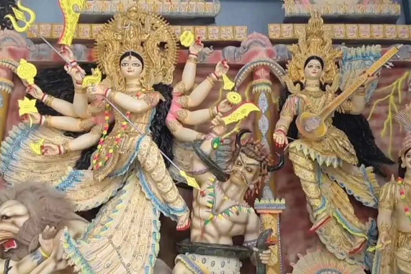 শারদীয় দুর্গাপূজা শুরু, ষষ্ঠী আজ
