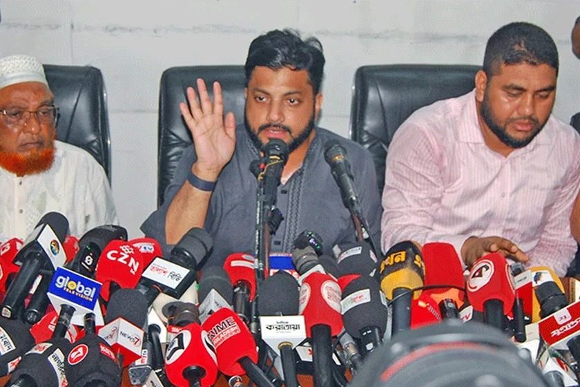 প্রতিমন্ত্রীর পদ থেকে পদত্যাগের ঘোষণা দিলেন ইশরাক